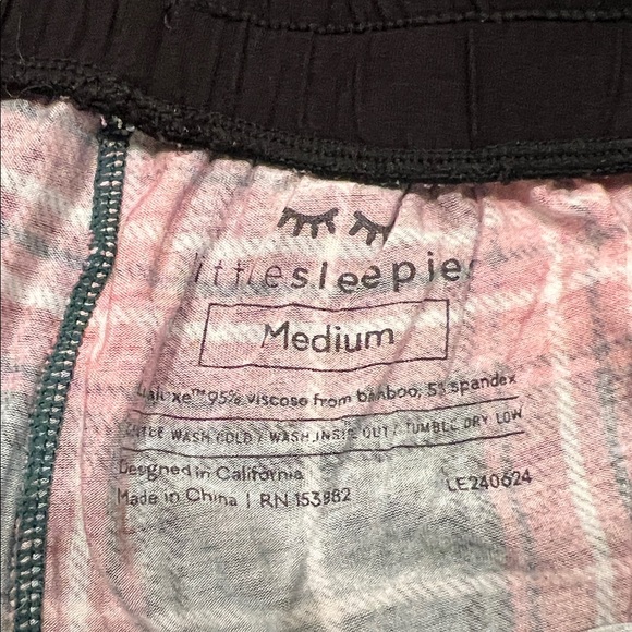 Plaid Lounge Pants in Red and Green Christmas Jammies Pajamas PJs - Picture 4 of 4